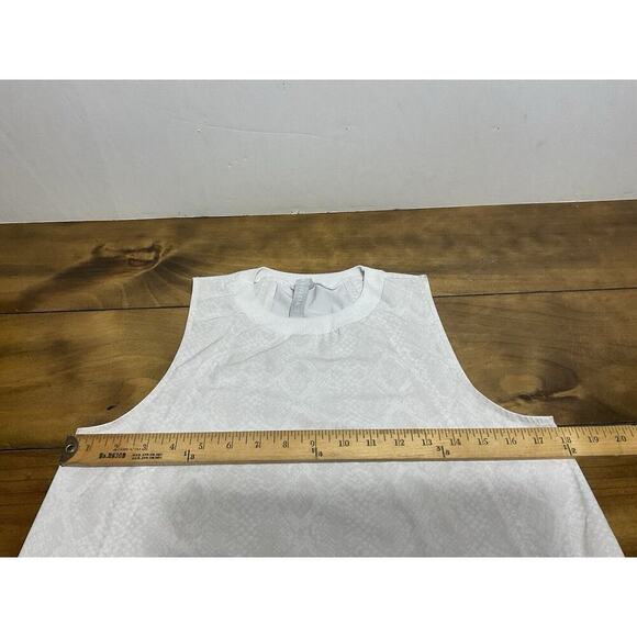 Athleta Womens Zephyr Tank Top Size XS Crew Neck Sleeveless Snake Print Gym - Picture 7 of 9